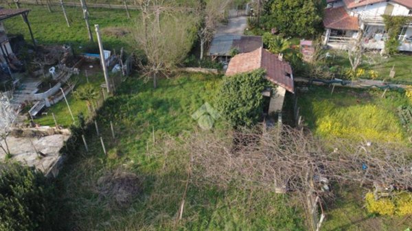 casa indipendente in vendita a Cave in zona San Bartolomeo