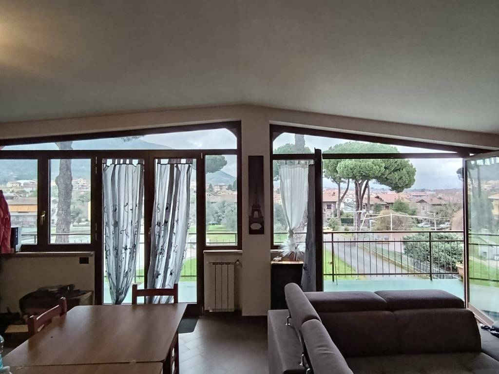 appartamento in vendita a Cave