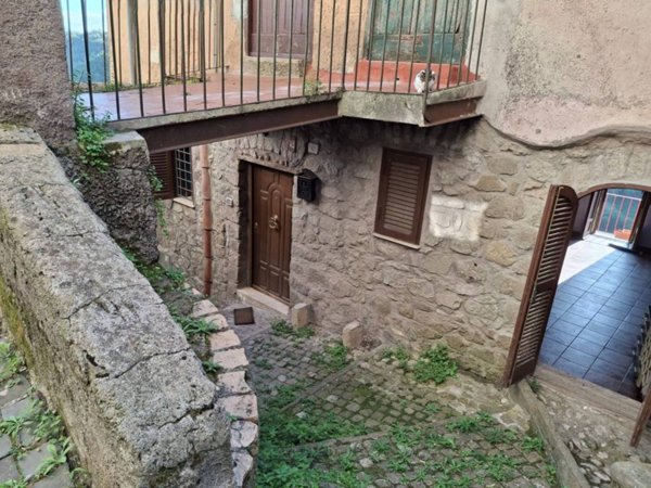 appartamento in vendita a Cave