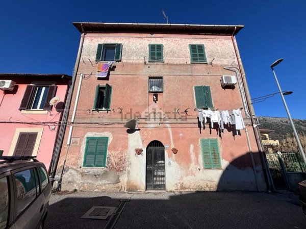 appartamento in vendita a Cave