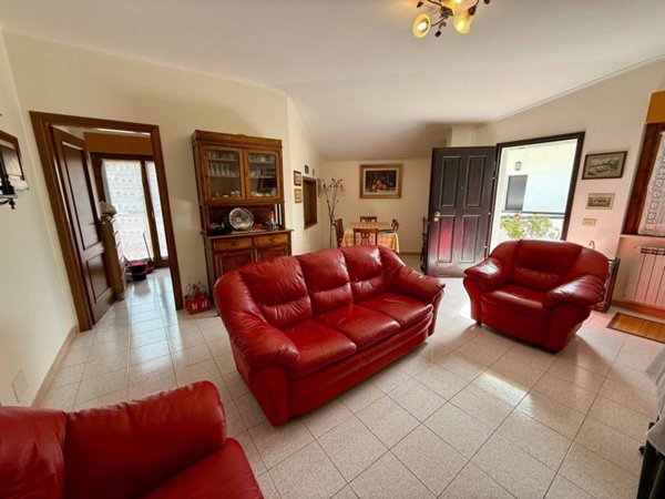 appartamento in vendita a Cave