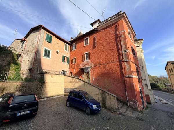 appartamento in vendita a Cave