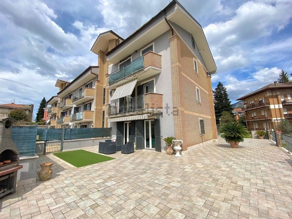 appartamento in vendita a Cave