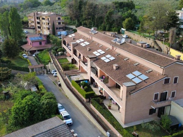 appartamento in vendita a Cave