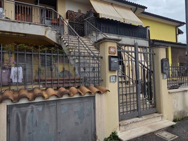 appartamento in vendita a Cave