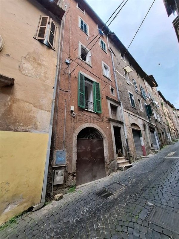 appartamento in vendita a Cave