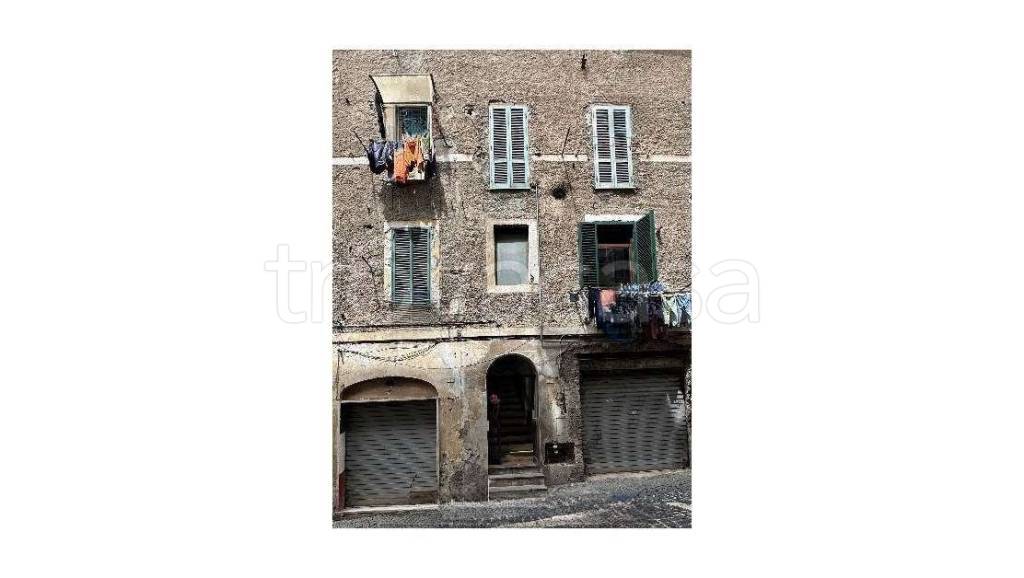 appartamento in vendita a Cave