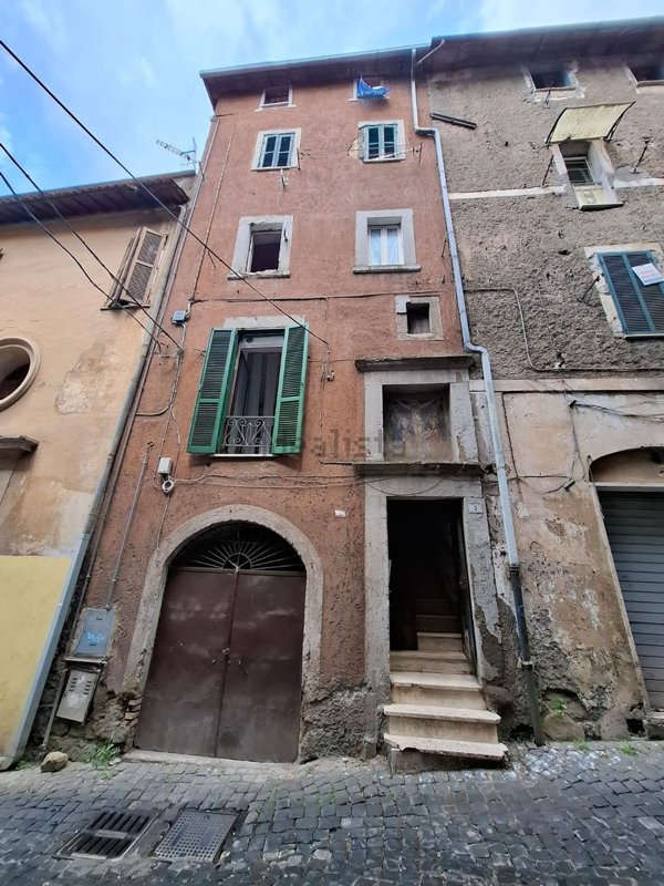 appartamento in vendita a Cave