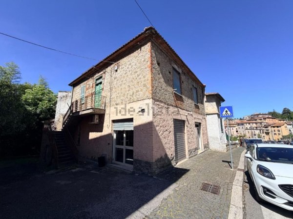 appartamento in vendita a Cave