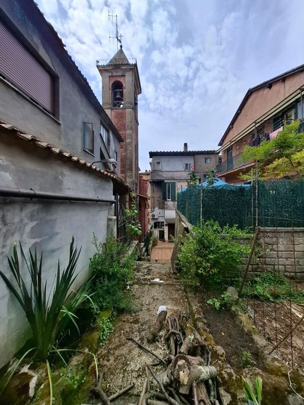 appartamento in vendita a Cave