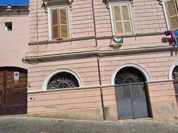 appartamento in vendita a Cave
