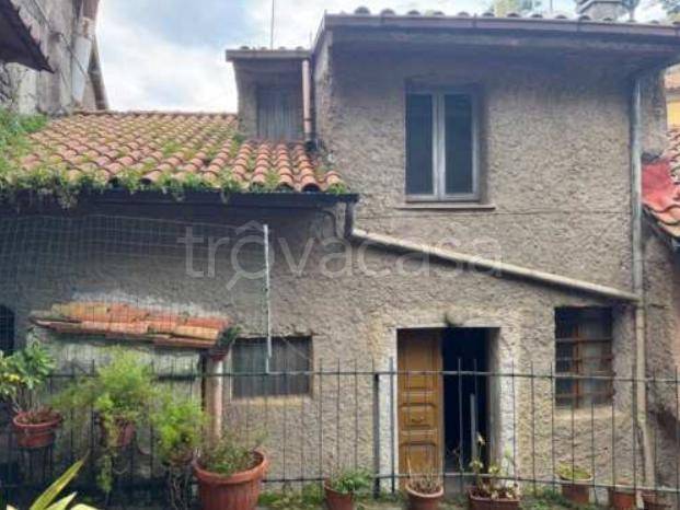 appartamento in vendita a Cave