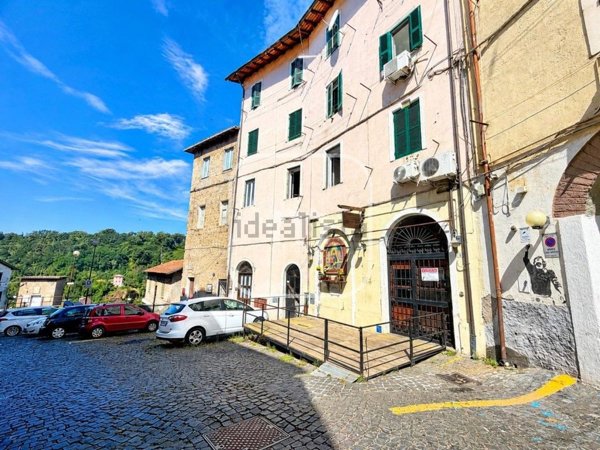appartamento in vendita a Cave