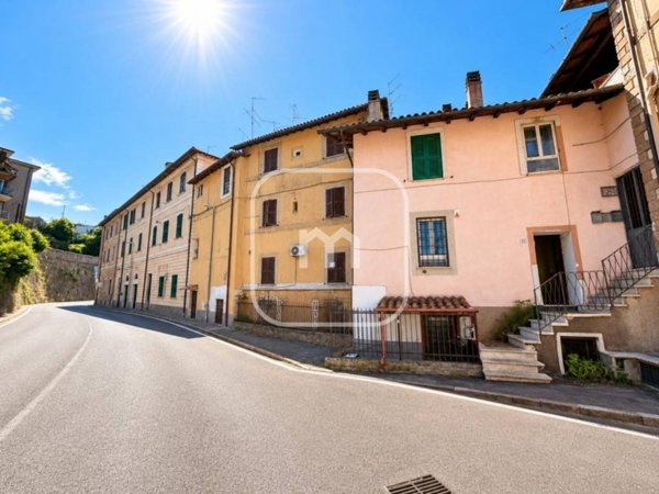 appartamento in vendita a Cave