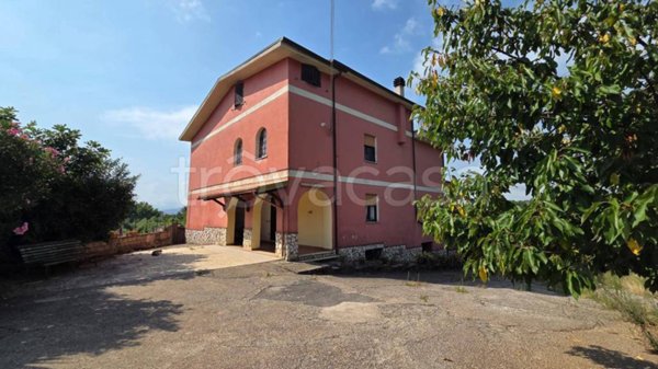 appartamento in vendita a Cave