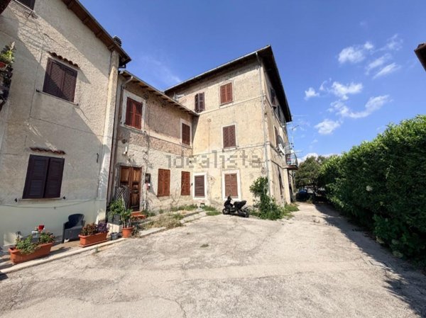 appartamento in vendita a Cave