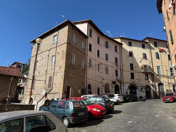 appartamento in vendita a Cave