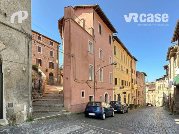 appartamento in vendita a Cave