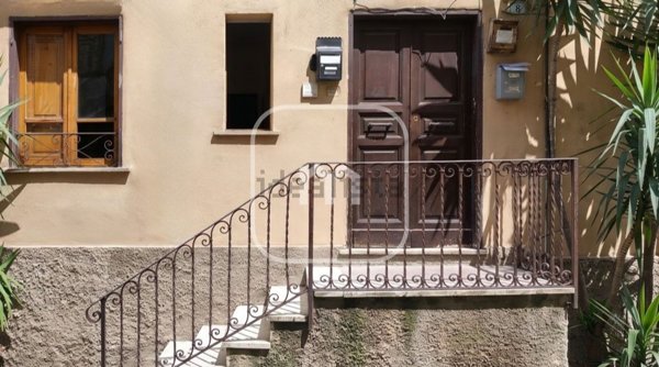 appartamento in vendita a Cave