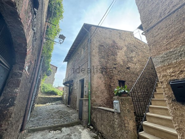 appartamento in vendita a Cave