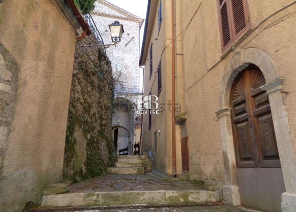 appartamento in vendita a Cervara di Roma