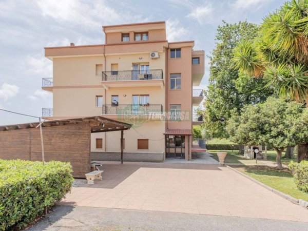 appartamento in vendita a Cerveteri in zona Furbara