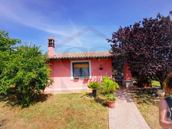 casa indipendente in vendita a Cerveteri in zona Furbara