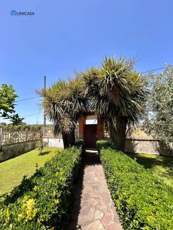 casa indipendente in vendita a Cerveteri