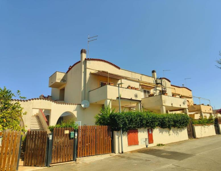 appartamento in vendita a Cerveteri in zona Cerenova