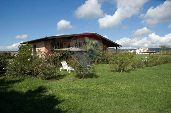 casa indipendente in vendita a Cerveteri in zona Sasso
