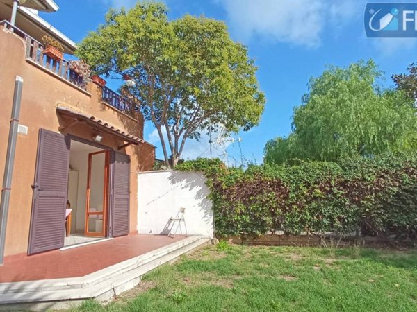 appartamento in vendita a Cerveteri in zona Cerenova