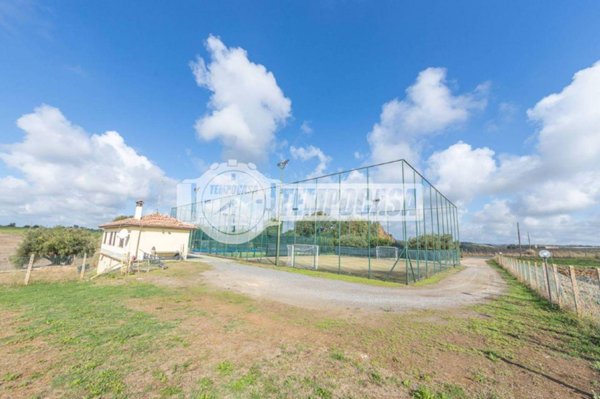 casa indipendente in vendita a Cerveteri