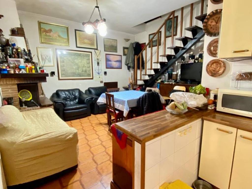 casa indipendente in vendita a Cerveteri in zona Cerenova