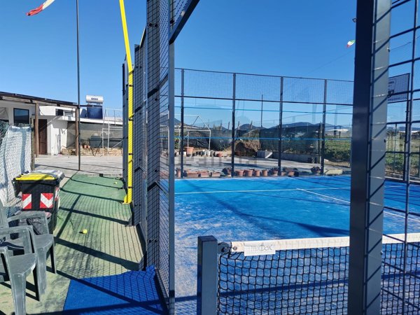 negozio in vendita a Cerveteri in zona Furbara