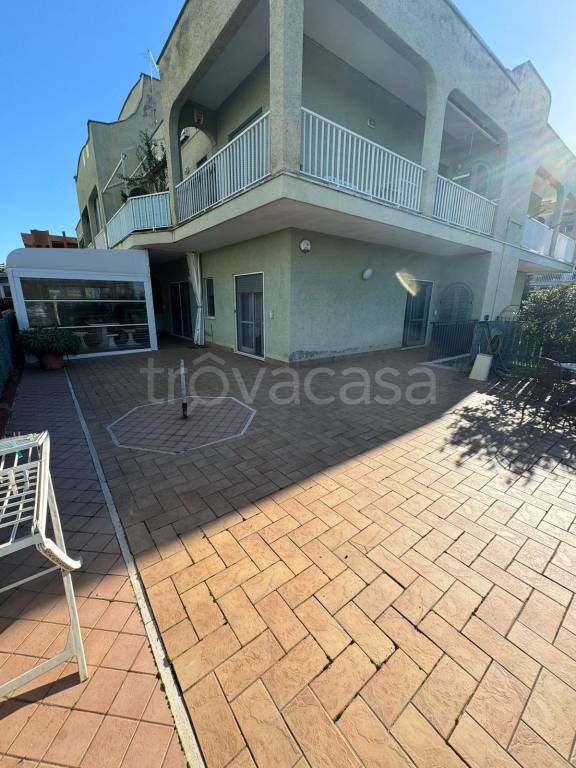 appartamento in vendita a Cerveteri in zona Marina di Cerveteri