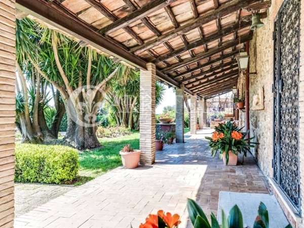casa indipendente in vendita a Cerveteri