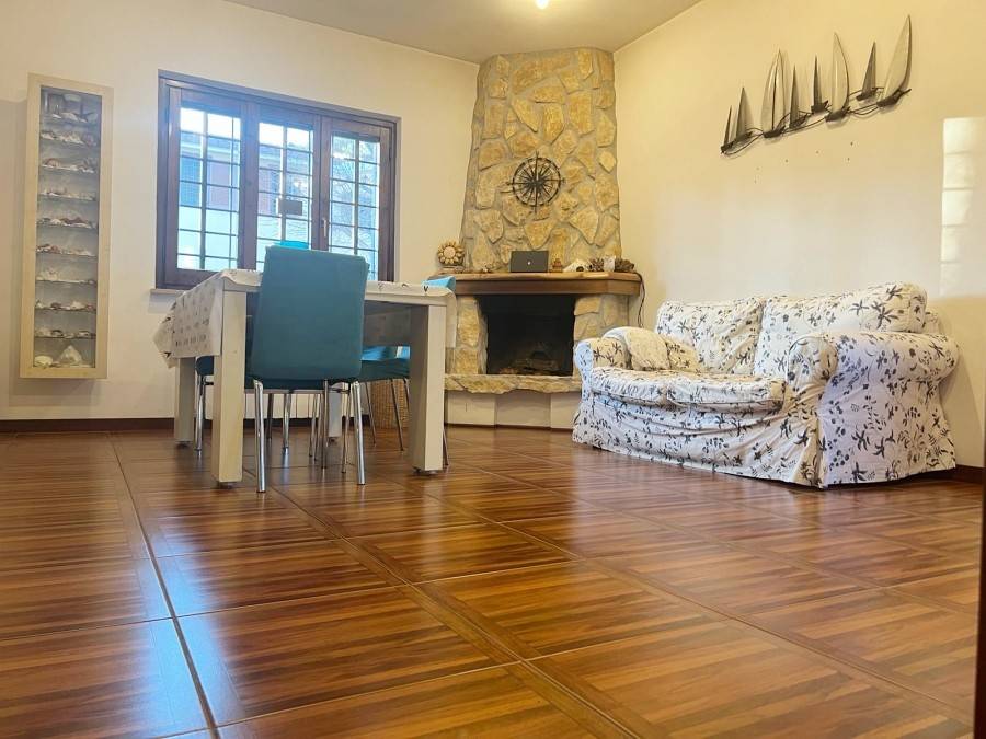 casa indipendente in vendita a Cerveteri in zona Valcanneto