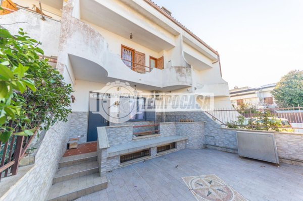 casa indipendente in vendita a Cerveteri in zona Cerenova