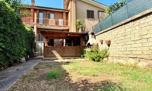 appartamento in vendita a Cerveteri in zona Valcanneto