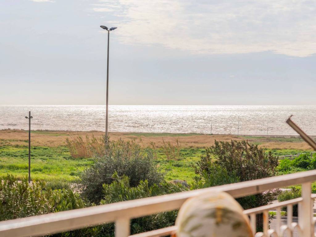 appartamento in vendita a Cerveteri in zona Marina di Cerveteri