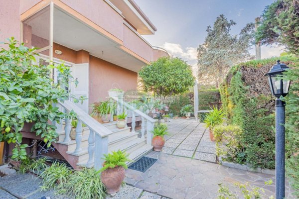 casa indipendente in vendita a Cerveteri in zona Valcanneto