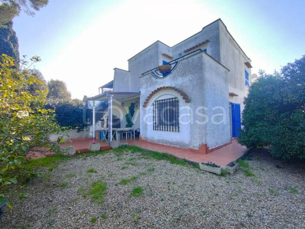 casa indipendente in vendita a Cerveteri in zona Cerenova