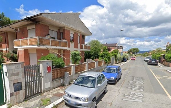 appartamento in vendita a Cerveteri in zona Marina di Cerveteri
