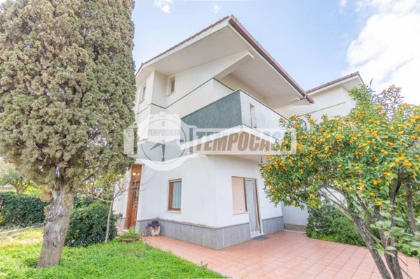 casa indipendente in vendita a Cerveteri in zona Cerenova
