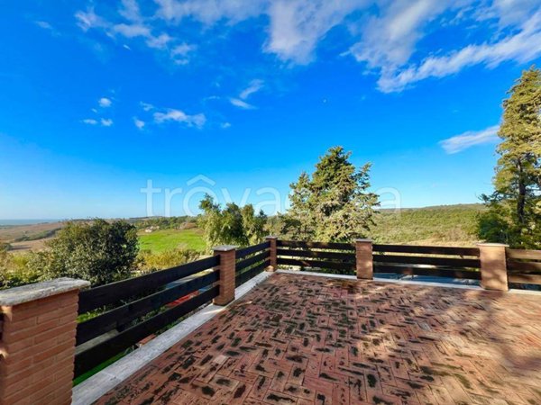 casa indipendente in vendita a Cerveteri in zona Sasso