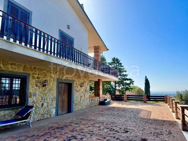 casa indipendente in vendita a Cerveteri in zona Sasso
