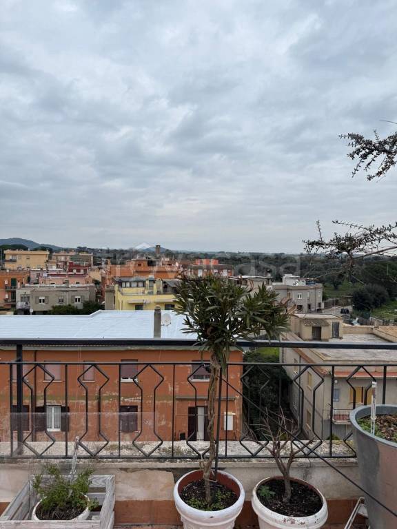 appartamento in vendita a Cerveteri in zona Cerenova