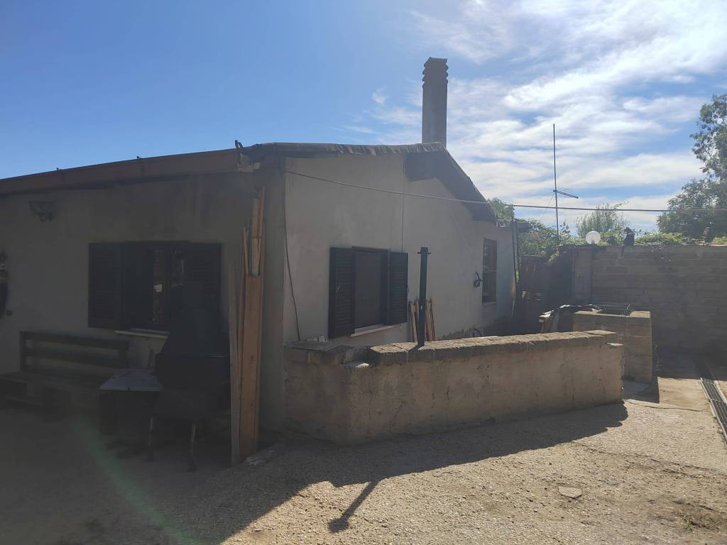 casa indipendente in vendita a Cerveteri in zona Furbara