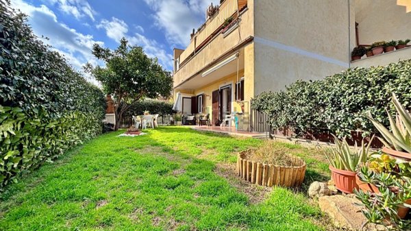 appartamento in vendita a Cerveteri in zona Valcanneto