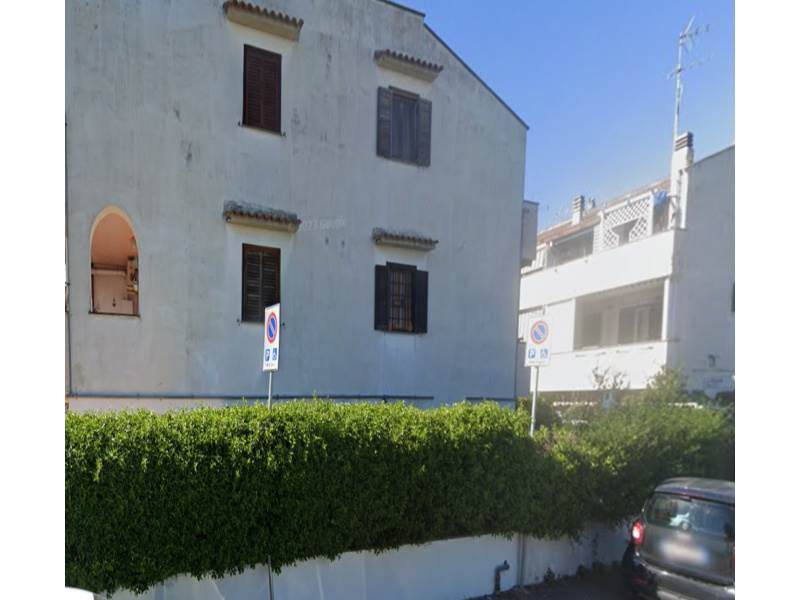 casa indipendente in vendita a Cerveteri in zona Marina di Cerveteri